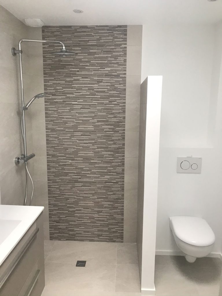 douche contemporaine